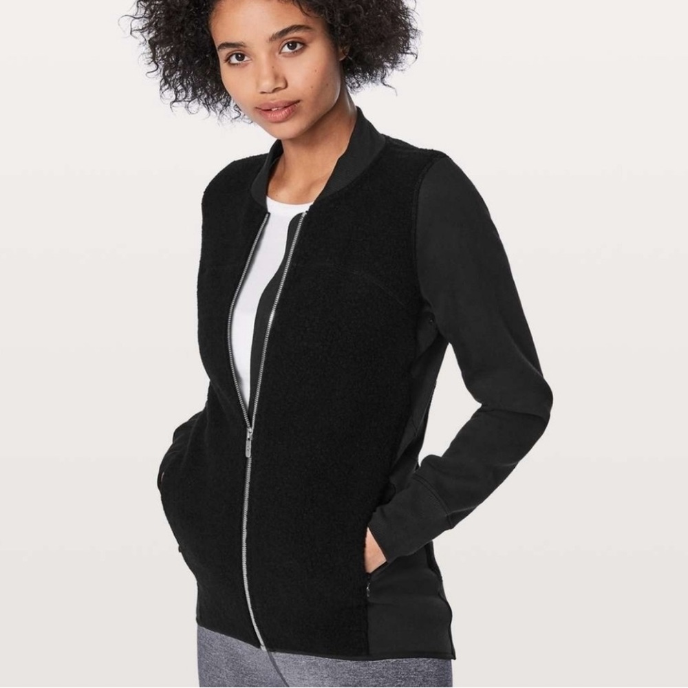 Lululemon Stand Out Sherpa Jacket Black Size 4 Wool Blend Full Zip pockets